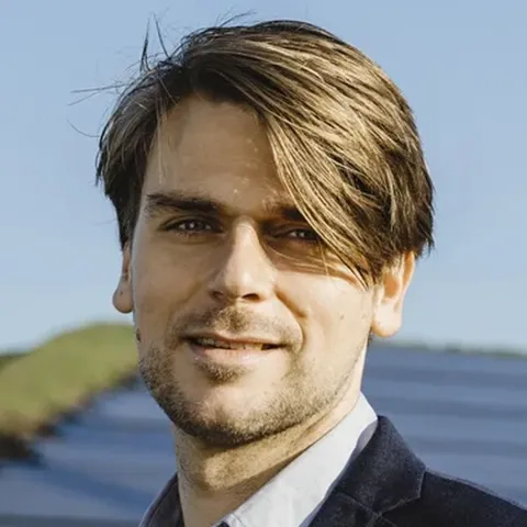Portret van Chris Wever